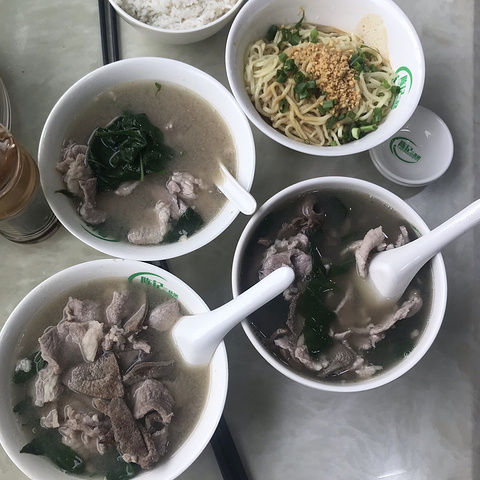"本来嘟嘟喜欢喝汤，想也符合他的胃口，结果他却睡着了，兴奋了一上午的他终于顶不住了_广州东站广场"的评论图片
