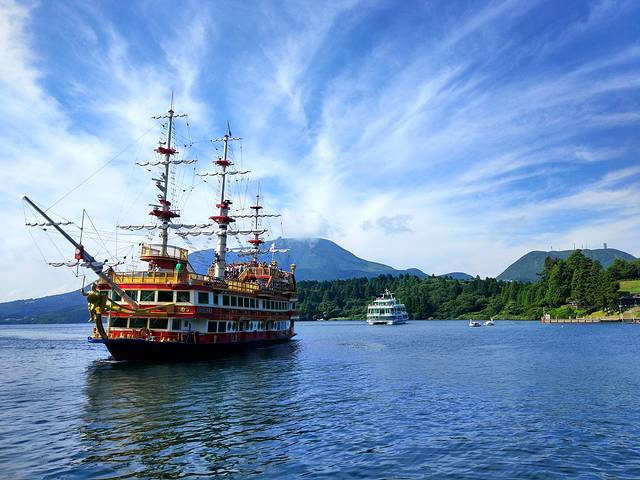 芦之湖海盗船（元箱根港）