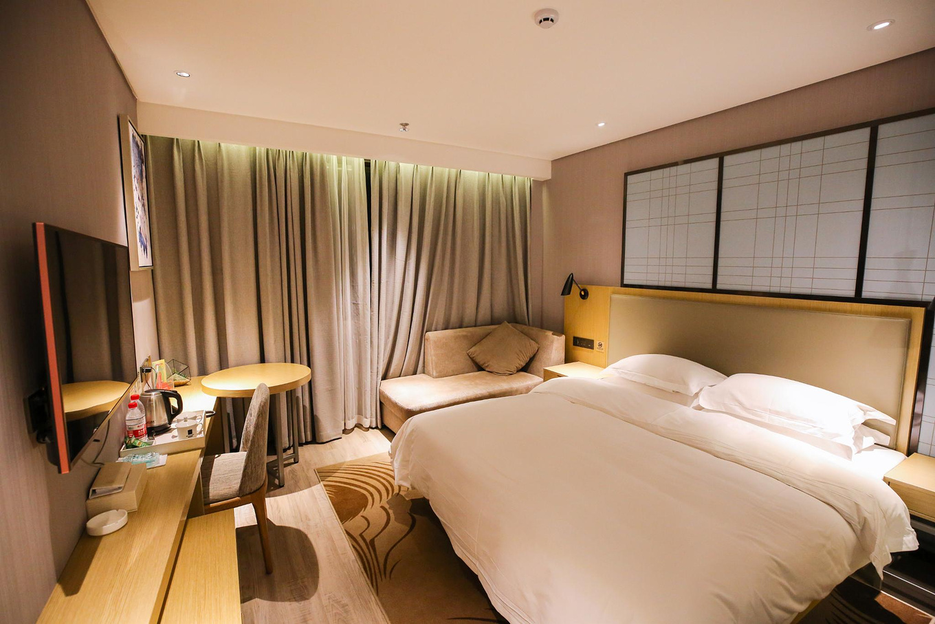 色达,宜尚酒店,房间很好,而且是有免费的