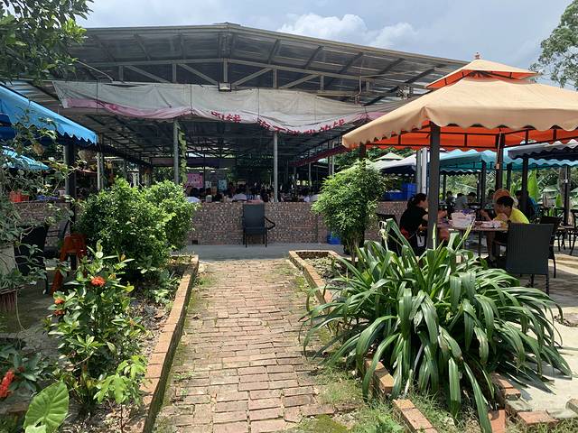 聚欢老牌烧鸡园