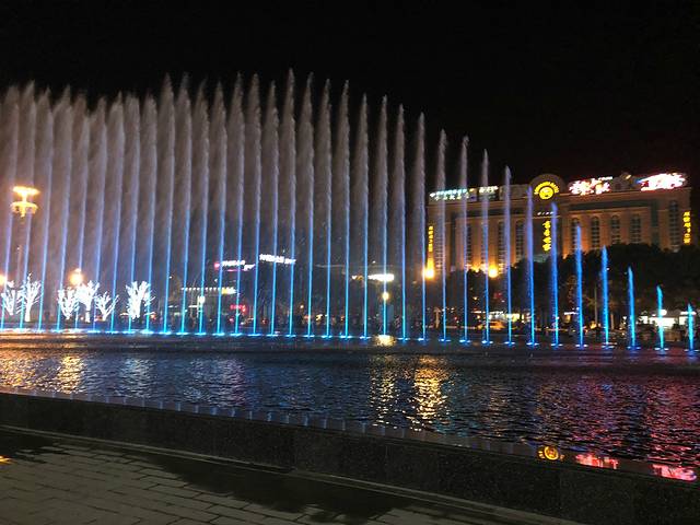 上海爱琴海购物中心