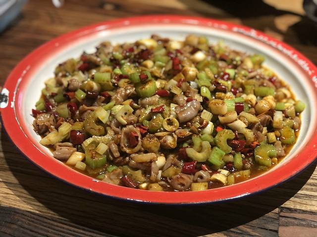 泥糊破店小酒馆(上海总店)