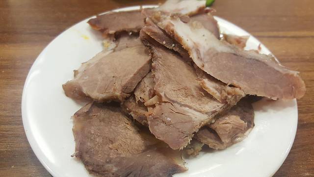 清真·松鼠家牛肉面(正宁路店)