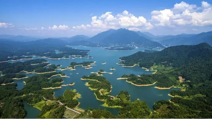 广州市gdp各区排名20_广州市各区高清地图