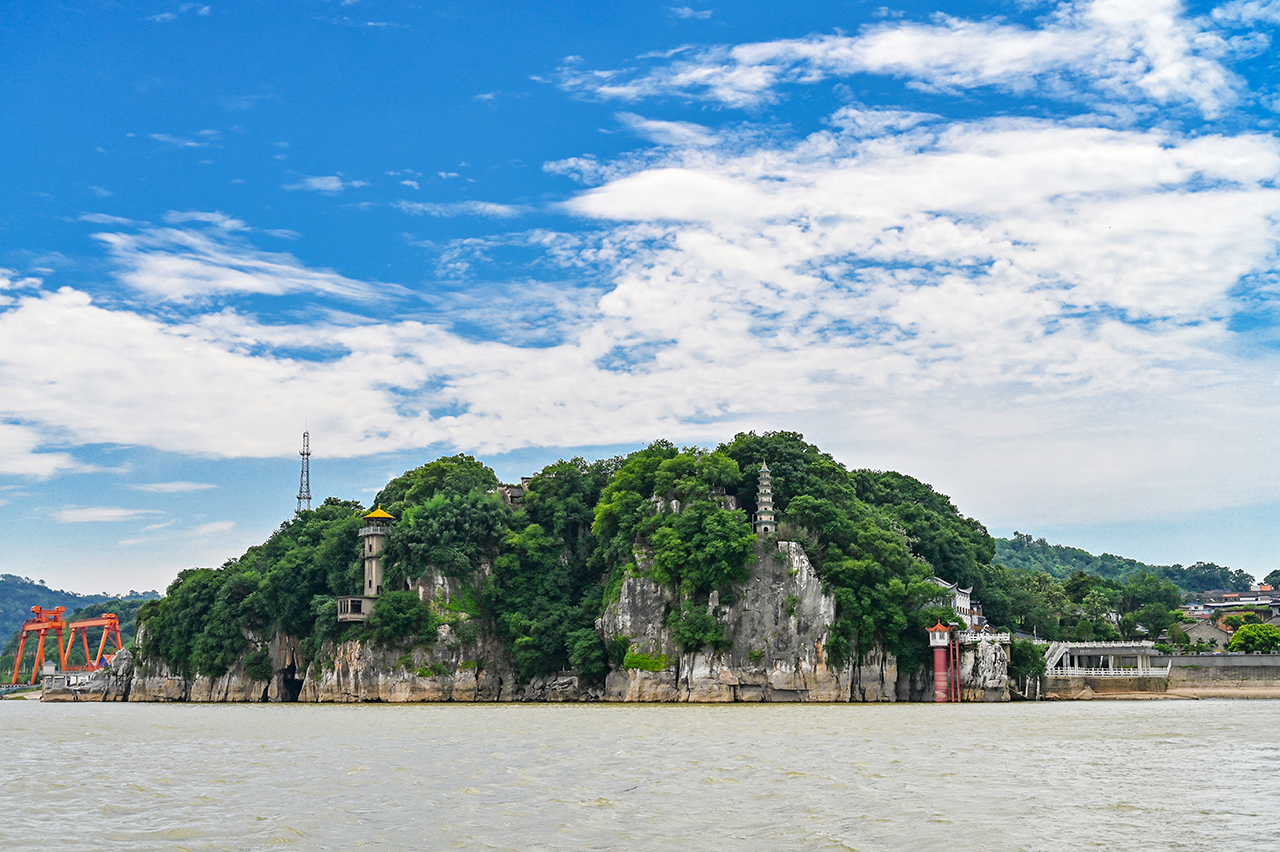 九江石钟山景区图片