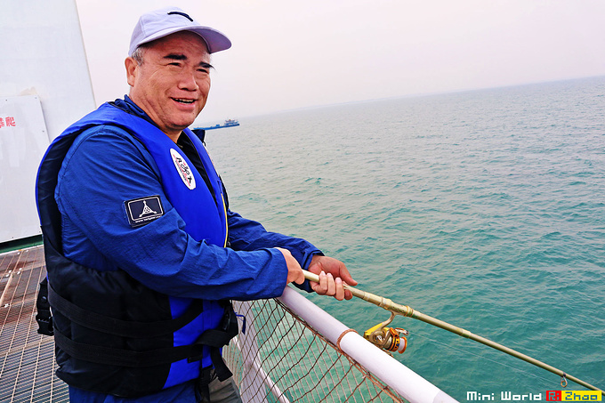 万宝滨海风景区——体验出海垂钓图片