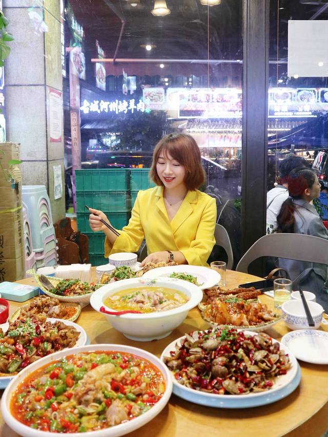 张太婆老妈蹄花•川菜馆(太古里店)