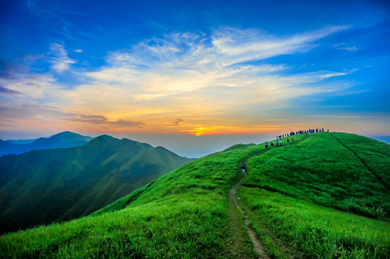 江西武功山风光美景高清图片下载-正版图片500809589-摄图网