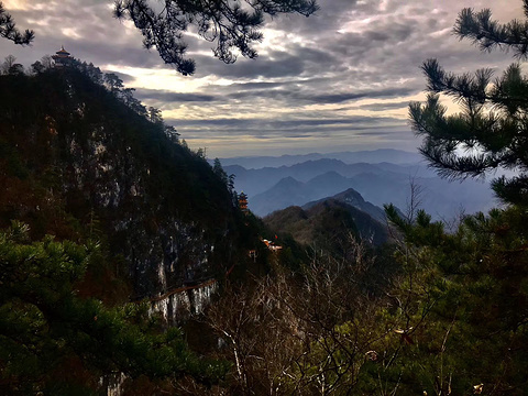塔云山旅游景点图片