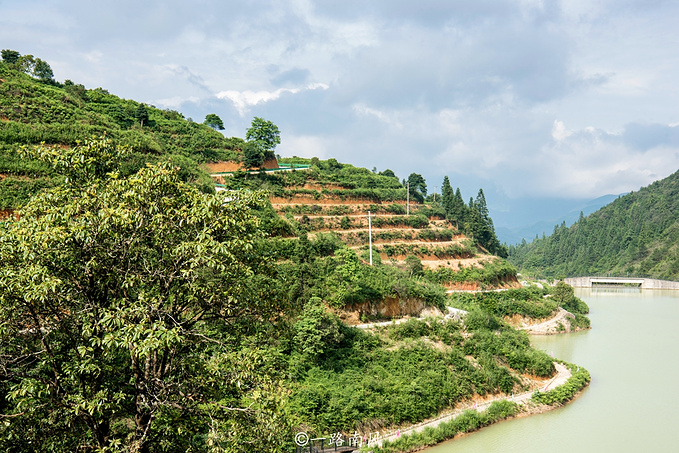 万长山景区图片