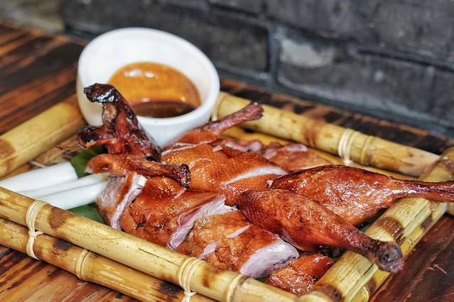 老滇山寨·特色云南民族菜(春城路店)