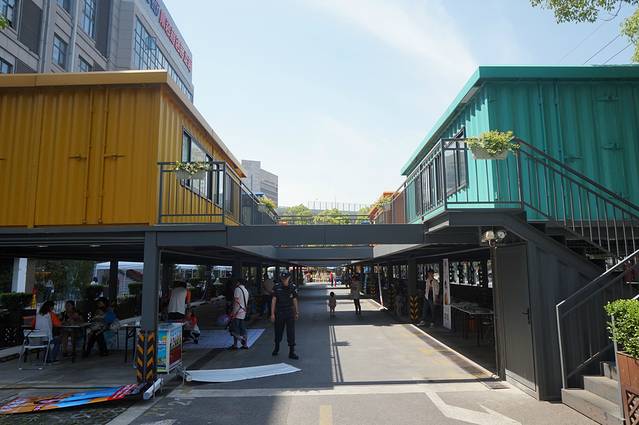 大柏树集装箱创客走廊(徐汇辉港汇店)