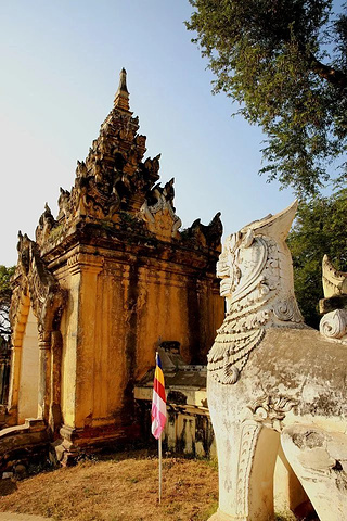 "...nzan Monastery ）保存得较为完整，黄色的墙面，精美的雕刻，颇有一番皇家大院的作派_马哈昂美寺"的评论图片