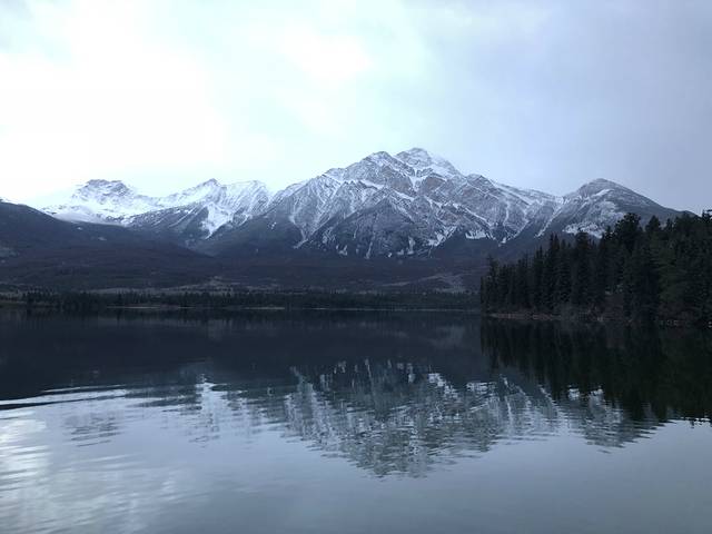 派翠西亚和金字塔湖