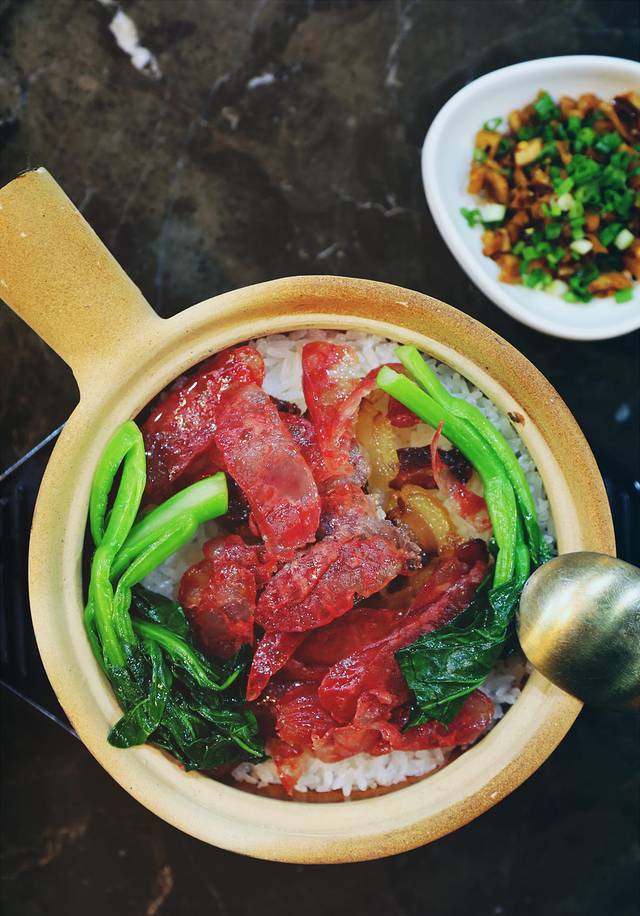 霞姐老牌瓦煲饭(思贤店)