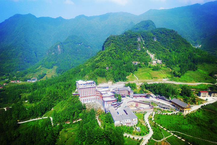 距木耳山半小时车程_鹤峰鑫农苑酒店"的评论图片