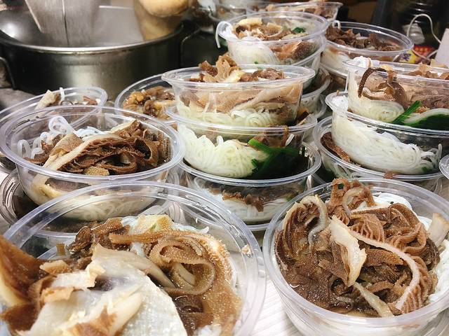 哈尔滨师大夜市