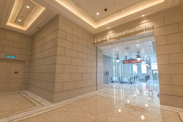 巴黎人购物中心