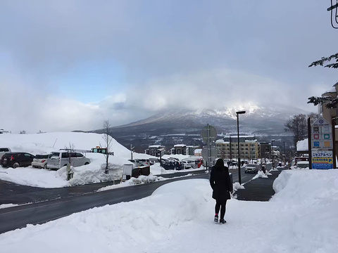 比罗夫滑雪场旅游景点图片