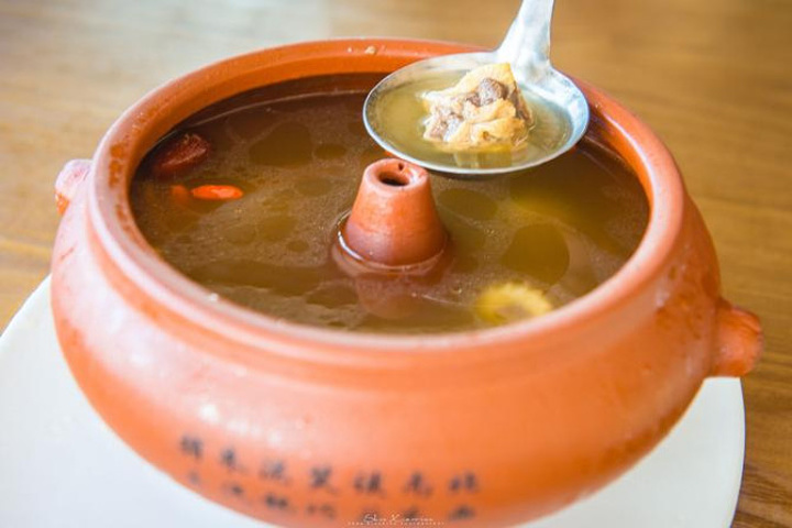 这里的每一分每一秒都非常珍贵,点了好几道菜,每