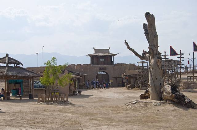 镇北堡西部影城明城景区