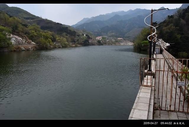 白龙潭风景区
