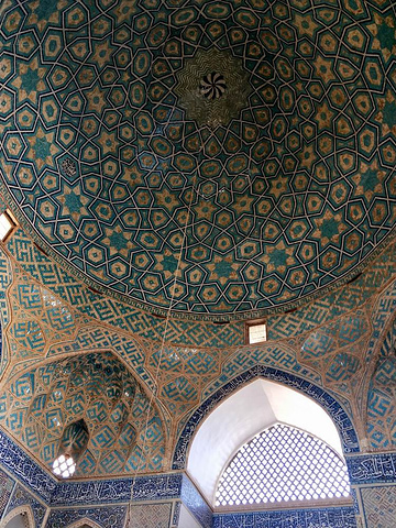 "我们参观了据说是伊朗历史最久，规模最大的清真寺——聚礼清真寺(Jame Mosque of Yazd_亚兹德老城"的评论图片