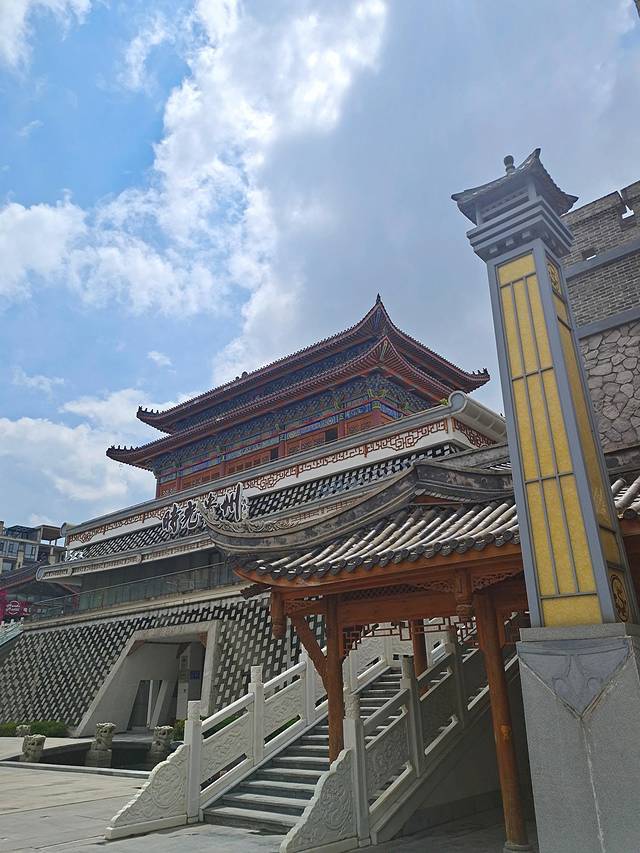 时光贵州-时光广场