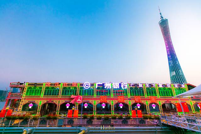 “珠江红船”号游船