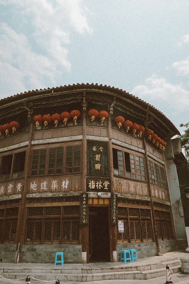 甬道街花鸟市场