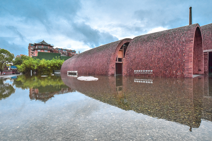 御窑厂是景德镇古窑民俗博览区中国陶瓷博物馆瑶里景区以外最值得慢慢
