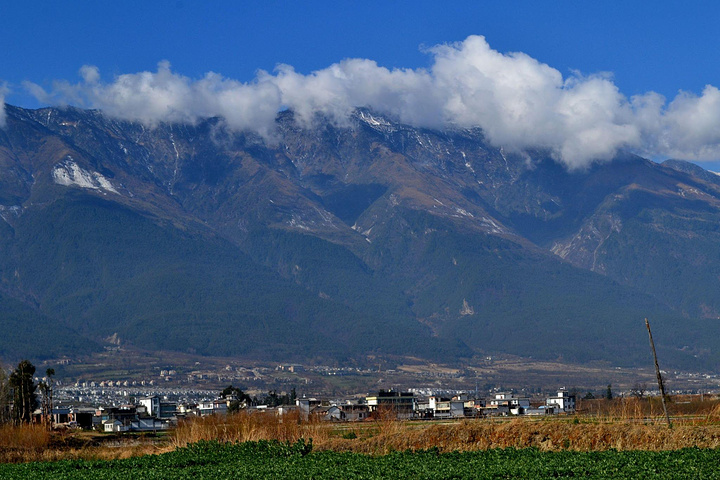 "不过最让我惊艳的还不是在索道上看见的美景，而是走在苍山的乡间小路让我感觉到了风景才是真正的美好..._苍山"的评论图片