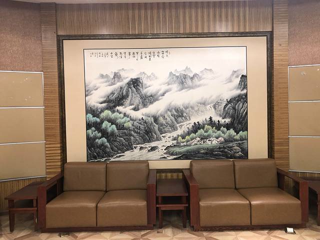 翡翠游龙美食农庄