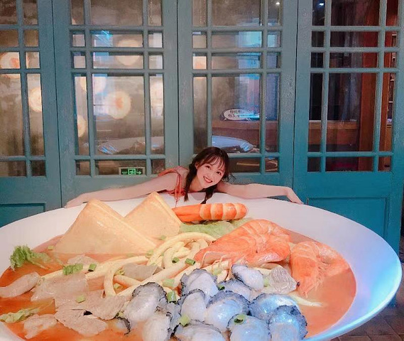 "很是震撼，以强烈的视觉冲击，系统的厦门的美食、然后还介绍了很多中国的饮食科普_鼓浪屿食物狂想馆"的评论图片