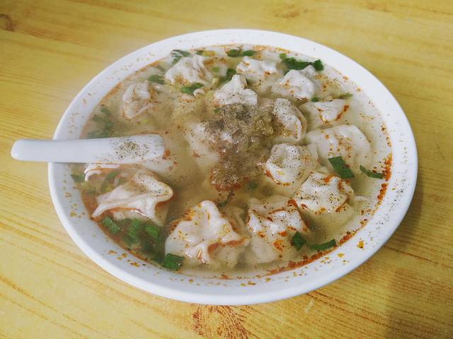 巧手馄饨(箍桶巷店)