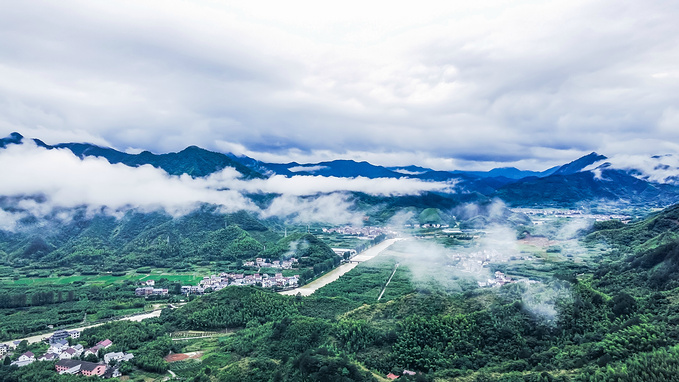 桐庐山湾湾我们的绿色自由