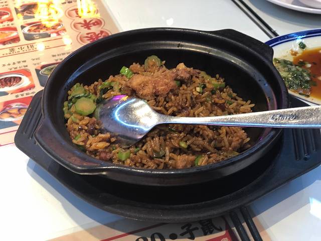 合興發茶冰室(临港店)