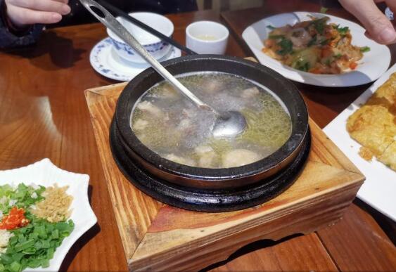 张家大院腾越菜