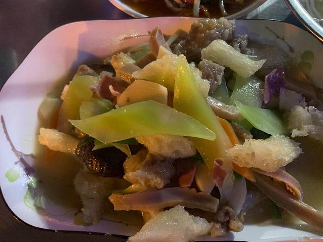 张老二小菜馆(营盘路口店)