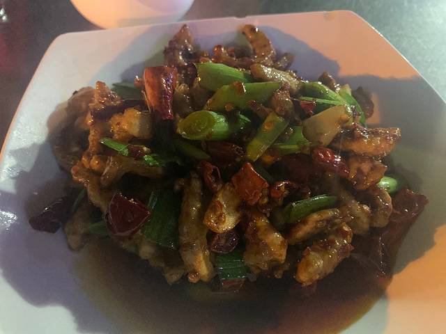 张老二小菜馆(营盘路口店)