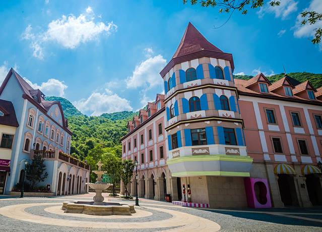 云漫湖国际休闲旅游度假区