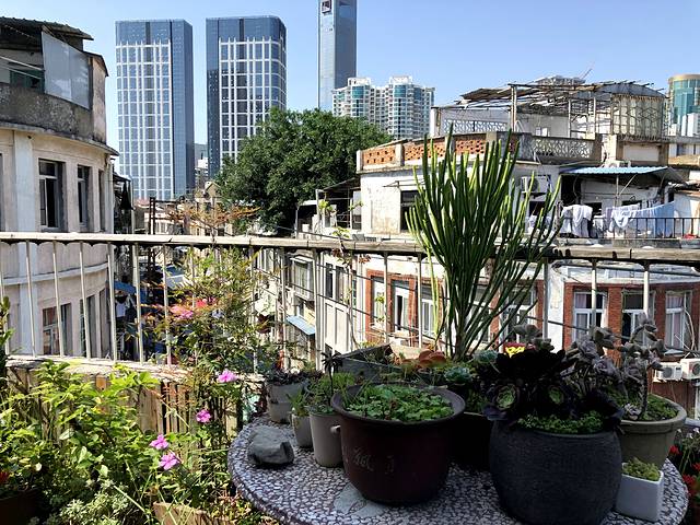 阿吉仔·吉治百货