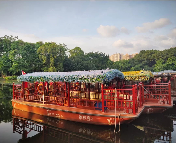 广州 老城区西关一处著名景区风景人文交相呼应_广州荔枝湾游船&qott