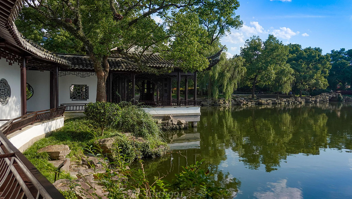 "台州府城文化旅游区（江南长城）门票+（东湖）门票有联票，价格是65，如果单买东湖，就是15元_台州府城文化旅游区"的评论图片