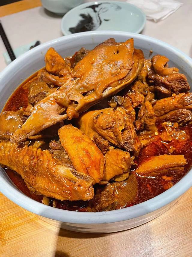 建州宴·鲜辣闽北味(金山店)