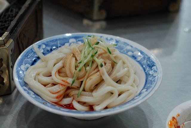 贾三灌汤包子(麻家什字店)