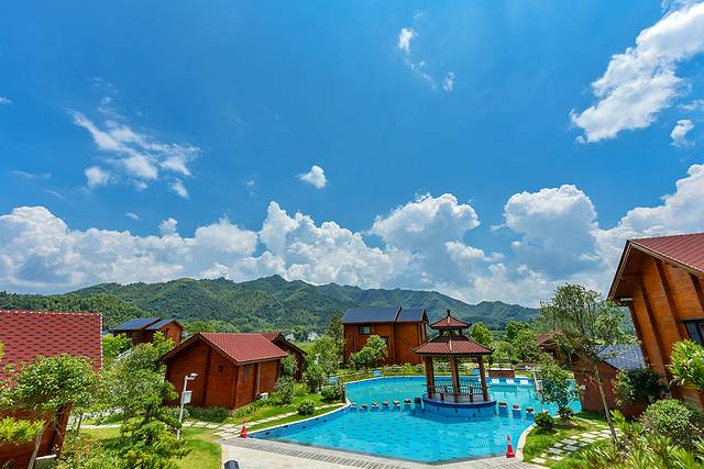 柃蜜小镇·白崖山景区