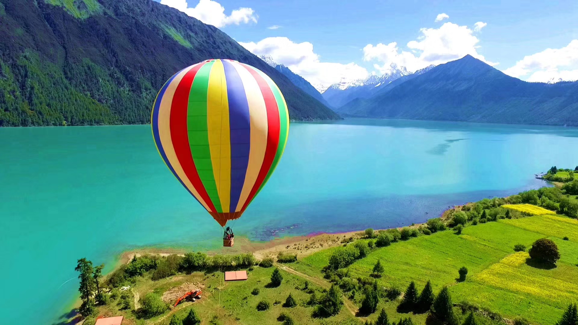 西藏水陆空三栖旅游