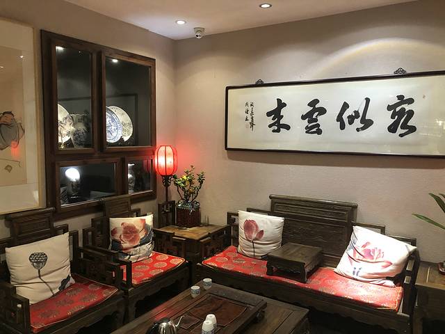 翡翠游龙美食农庄