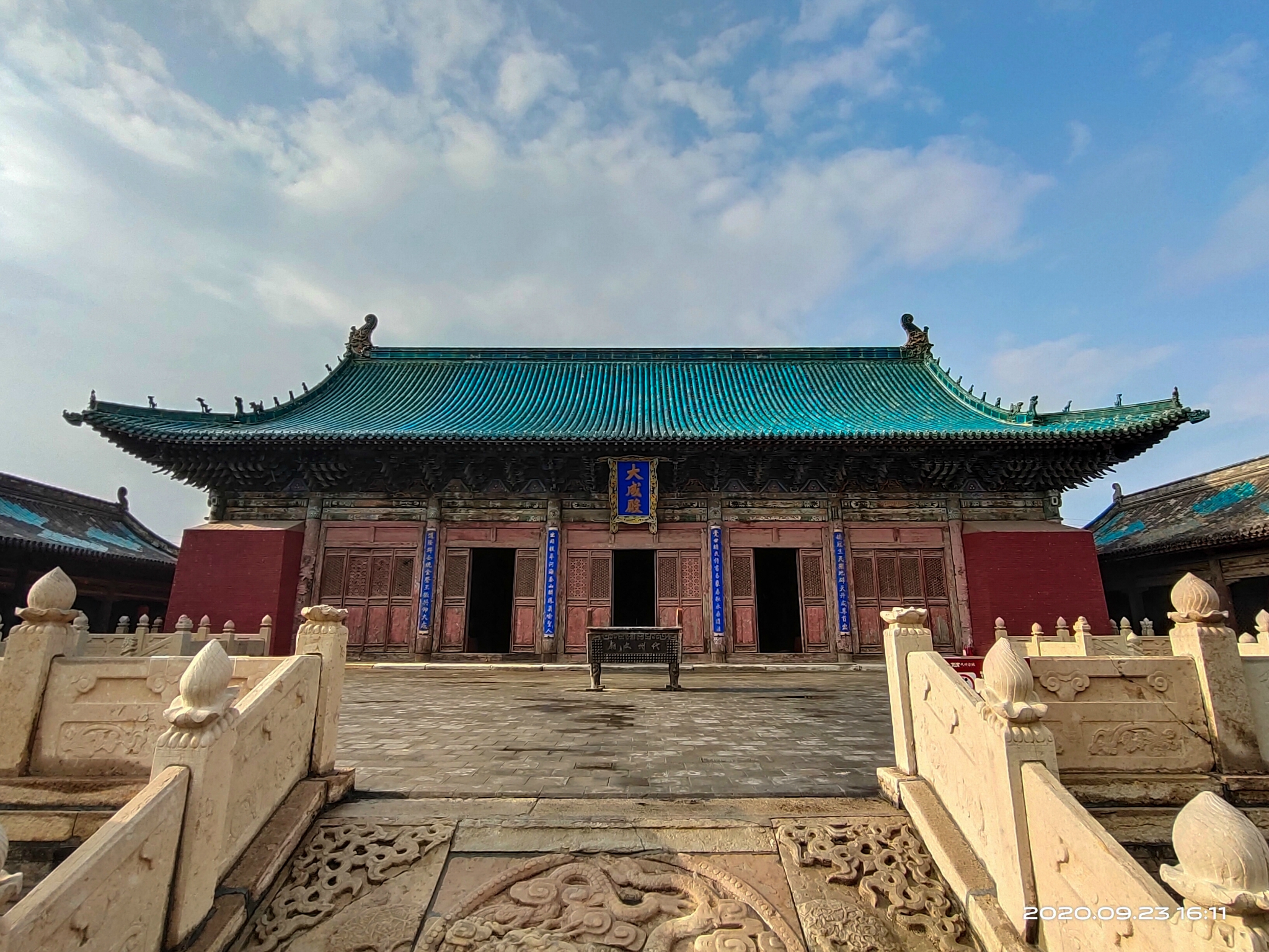 主要分前中后三院代县文庙是代县已存规模最大保存最完整的古建筑群是